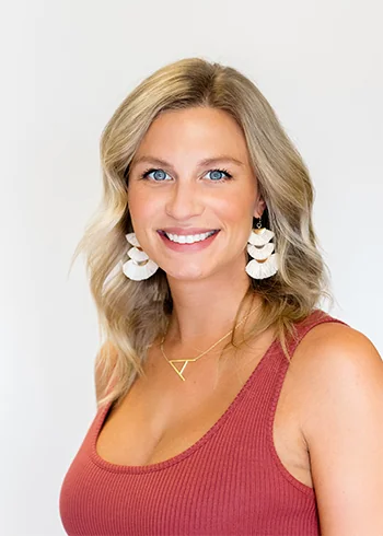 Photo of Ashley Knight