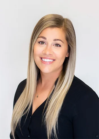 Photo of Samantha Adams